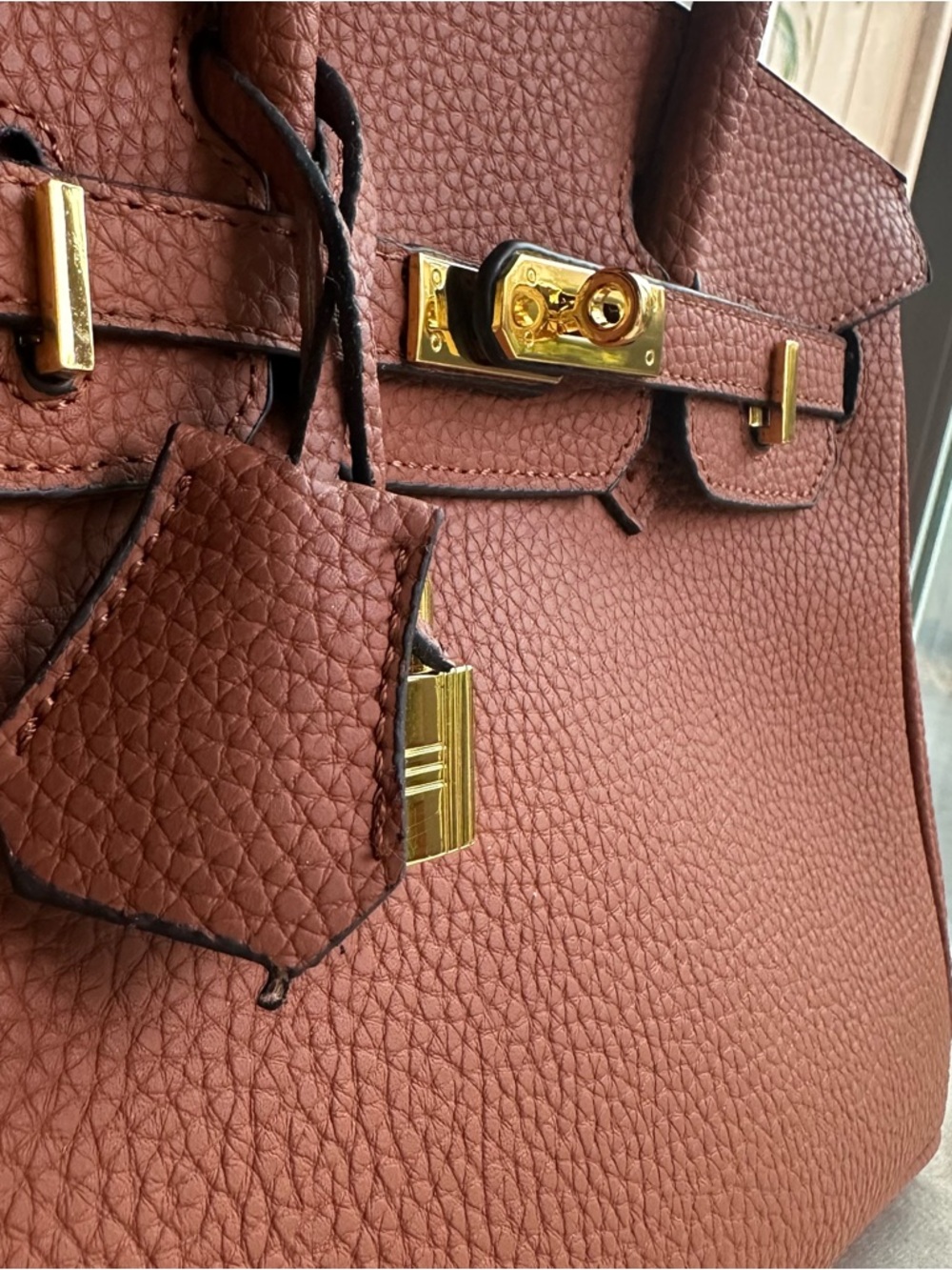 Caramel Structured Top Handle Bag | Gold Hardware | Chic Classic Style - Picture 15 of 17